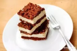 Strúhaný tvarohový koláč