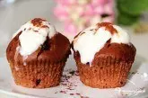 Jogurtové muffiny s čokoládou a ríbezľami